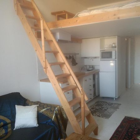 Terrasse De La Revolution Apartment Сет Екстериор снимка