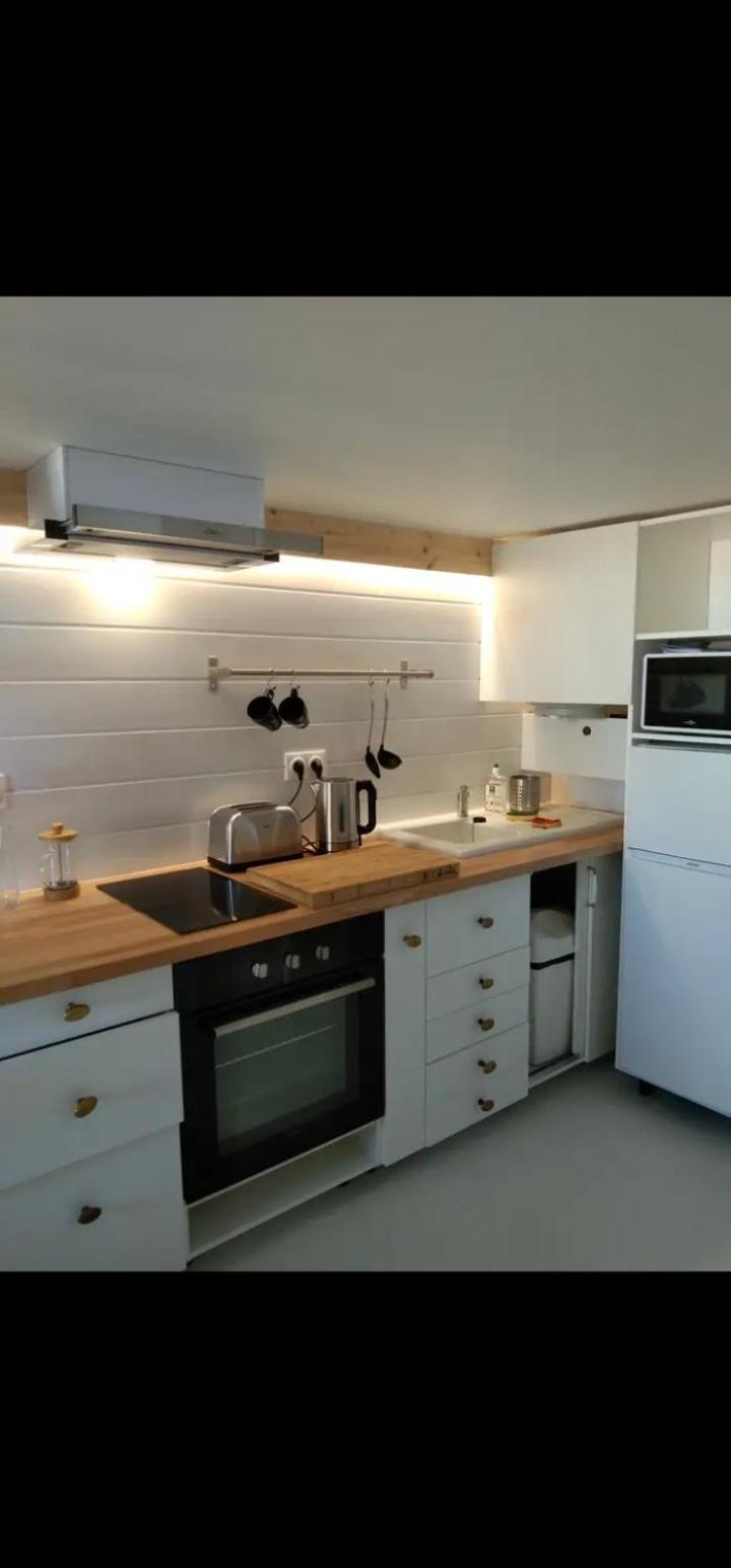 Terrasse De La Revolution Apartment Сет Екстериор снимка